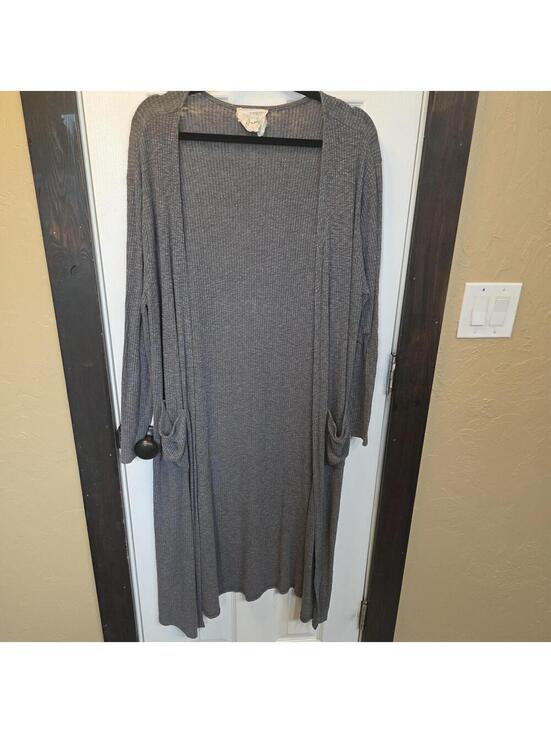fantastic fawn Sweaters - Fantastic Fawn Gray Ribbed Long Open Cardigan- Size Large